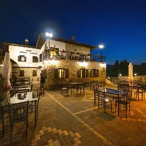**** מלון Castle אלבניה