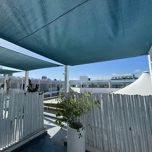 https://ocean-dreams-suites.hotelsatayianapa.com