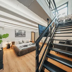 Apartahotel Center Lofts, Viena