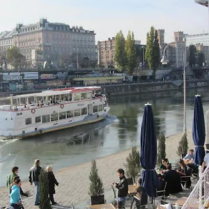 Wohnen Im Herzen Von At The Waterfront Apartment